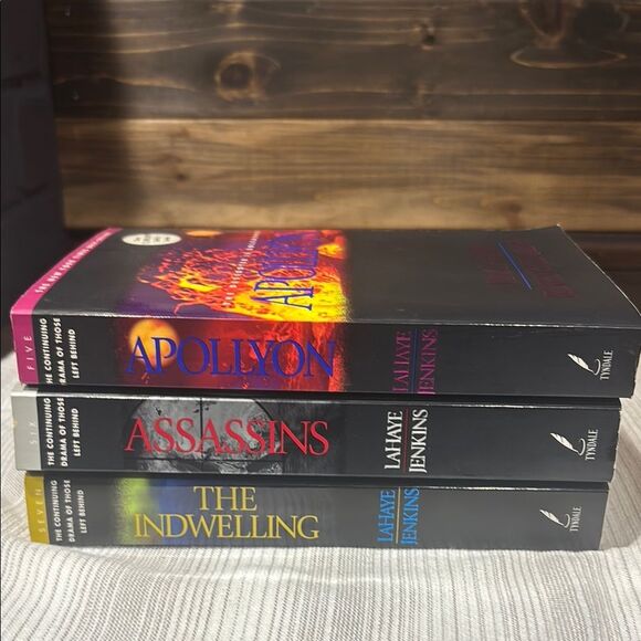 Tim LaHaye & Jerry B. Jenkins Left Behind Series Number 5-7 - Picture 1 of 8